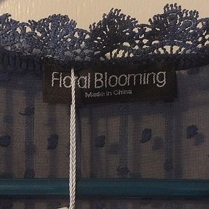 Women's size M navy blue sheer sleeveless top by Floral Blooming